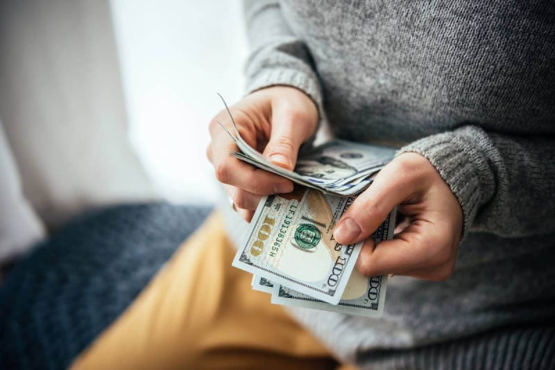 Adjusted Gross Income: Keep It Lean, Houston Filers