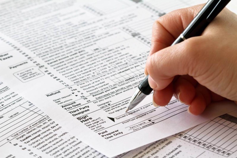 Refundable & Nonrefundable Tax Credits Can Help Houston Taxpayers Save